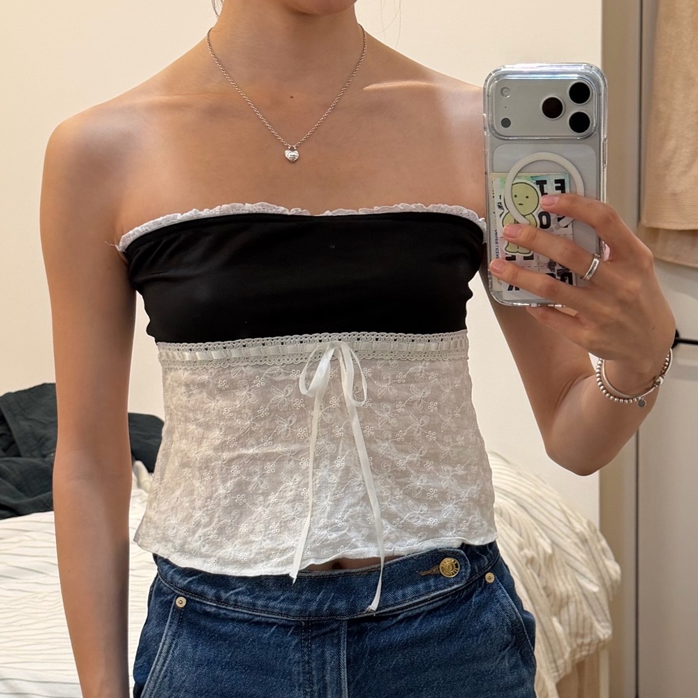 Elegant Black and White Lace Tube Top